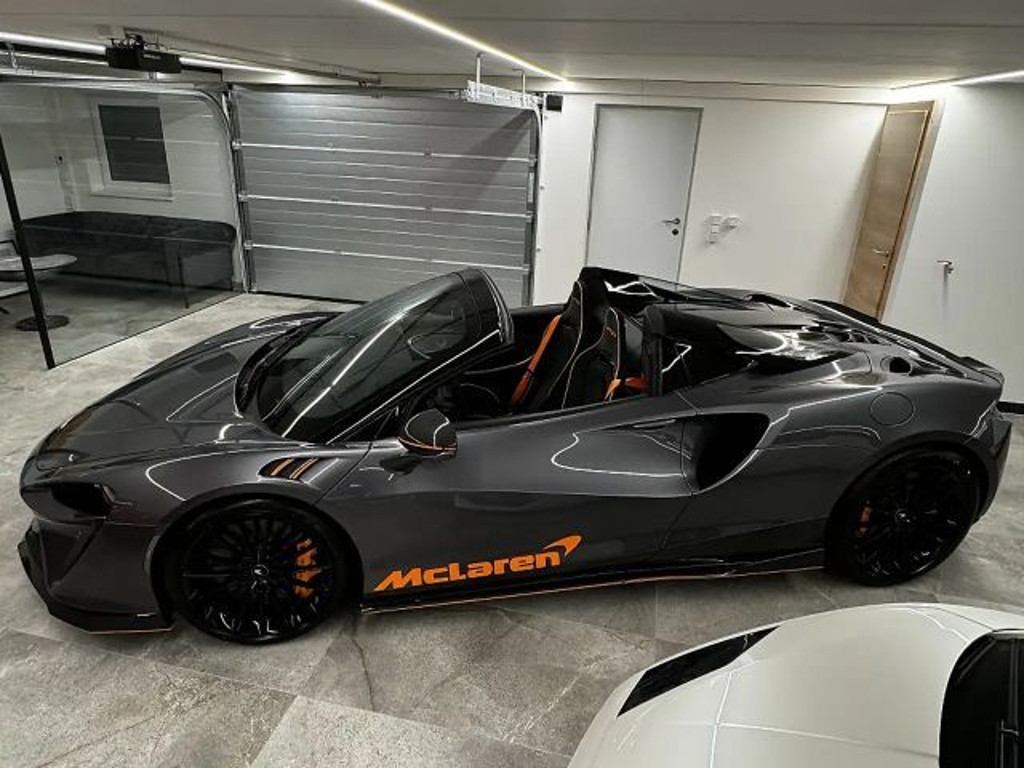 McLaren Artura