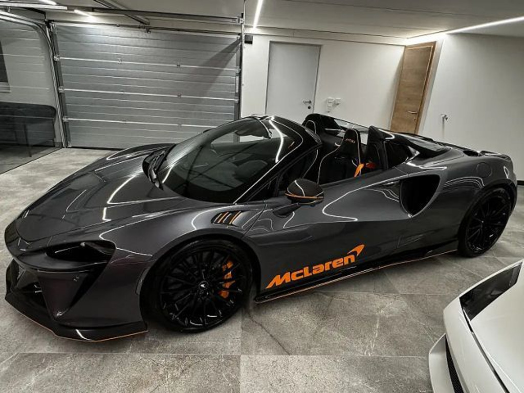 McLaren Artura