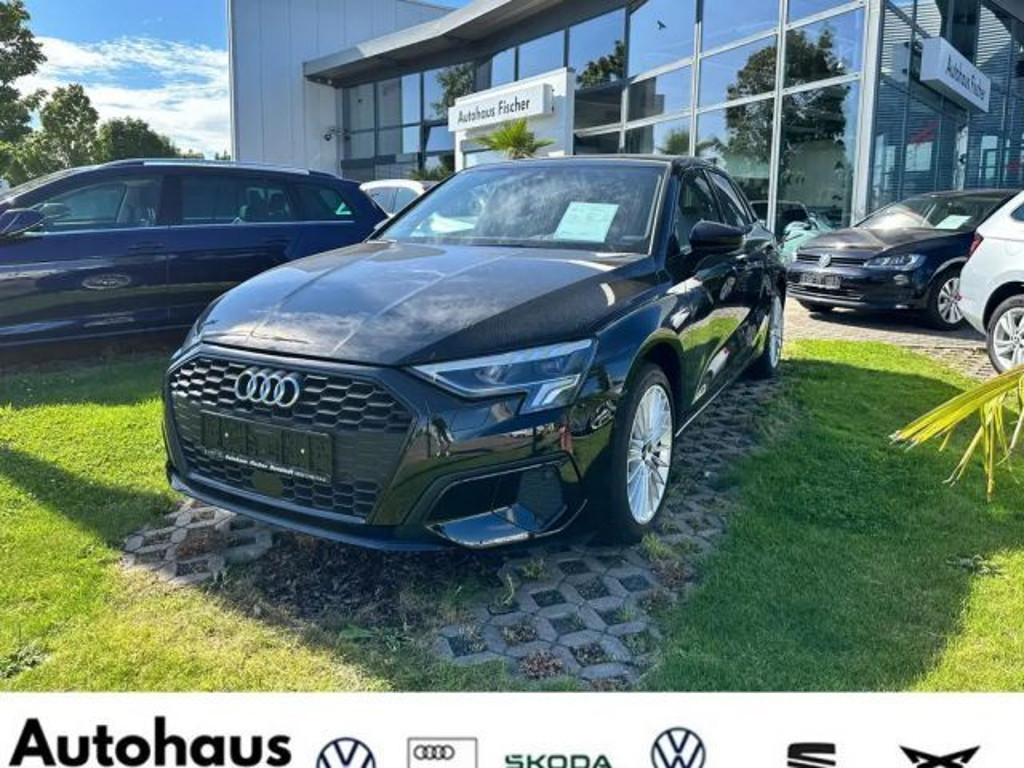Audi A3 2023 Benzine