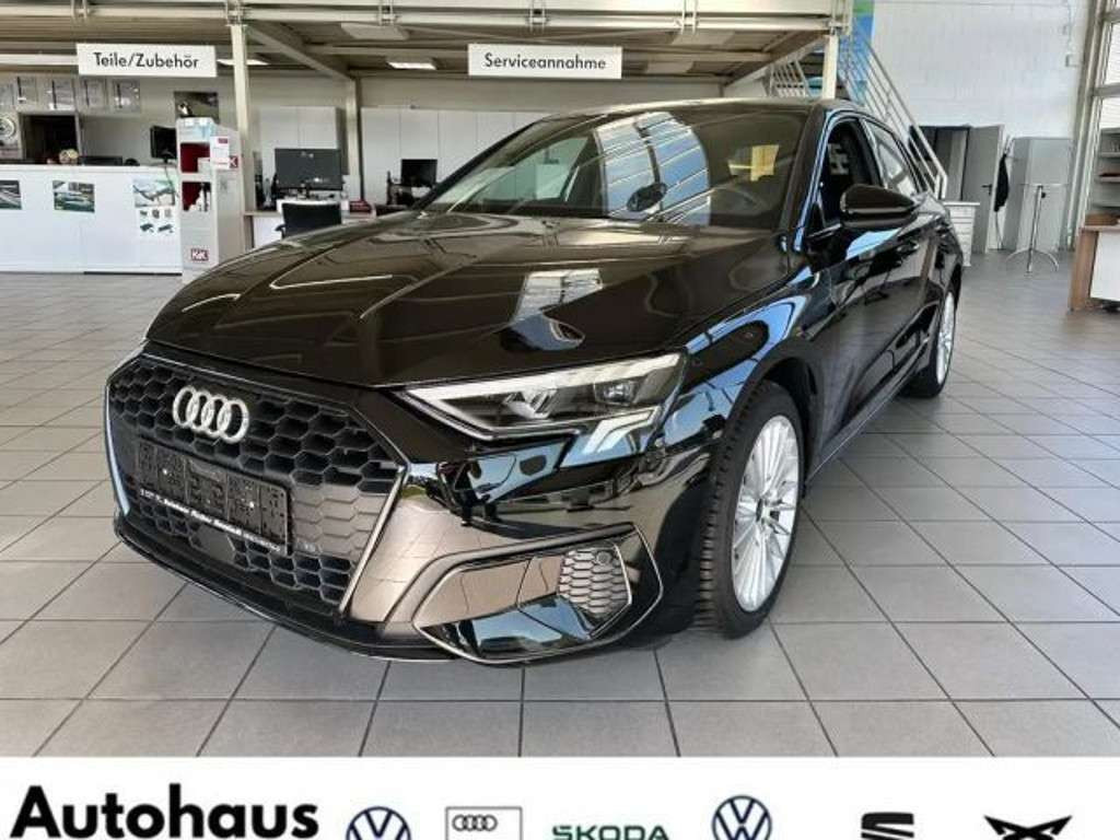 Audi A3 2023 Benzine