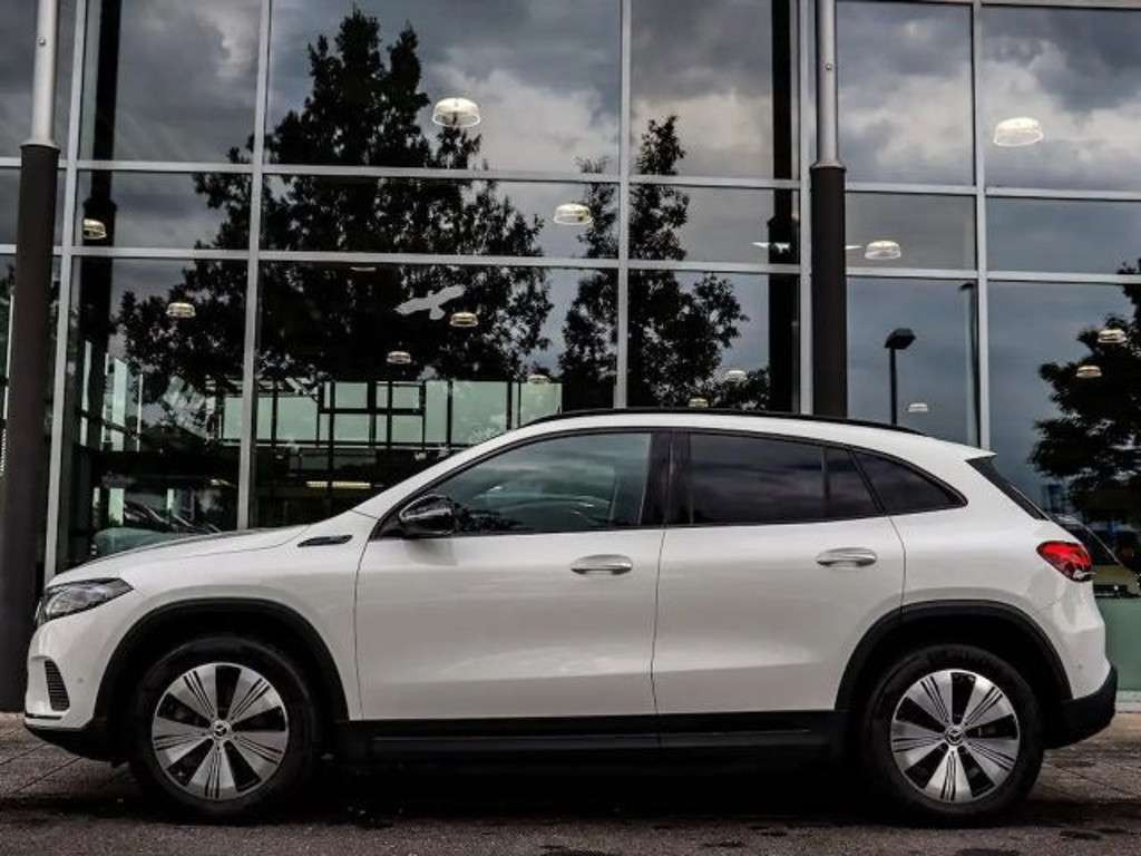 Mercedes-Benz EQA