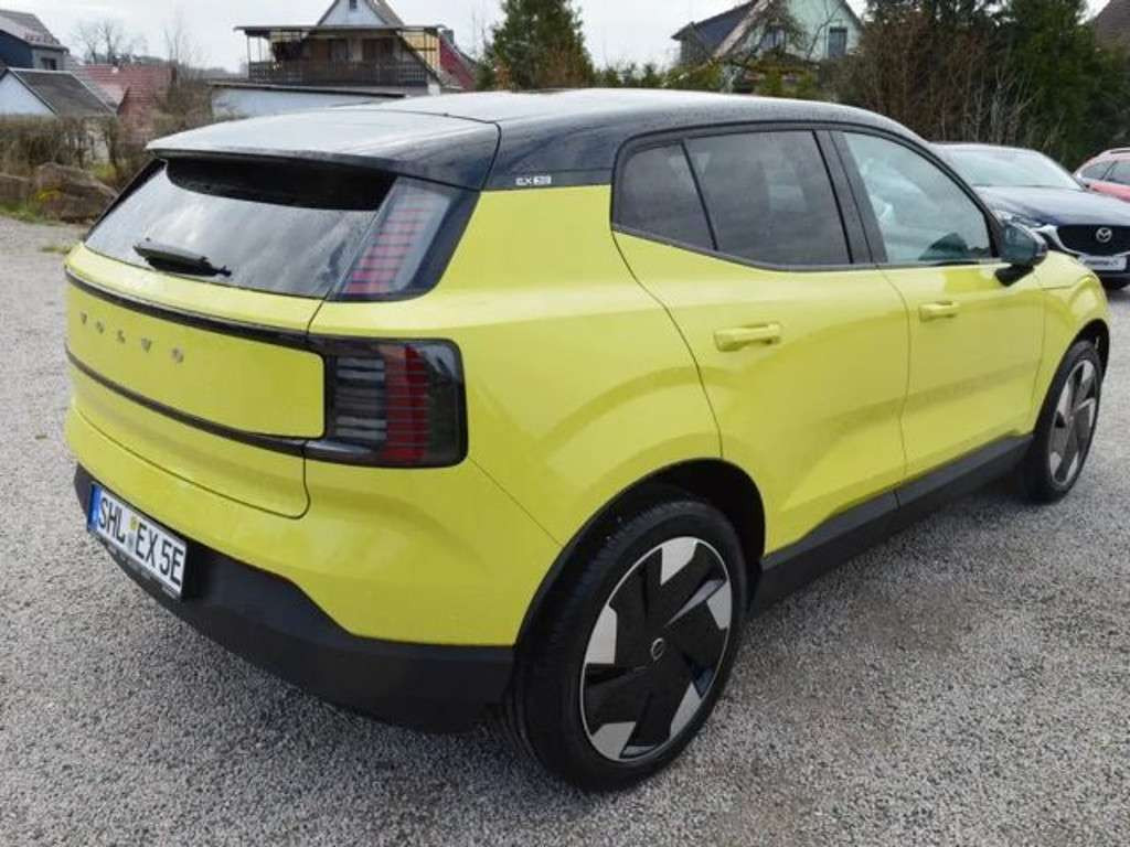 Volvo EX30