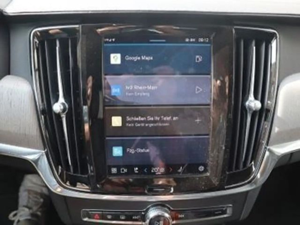 Volvo V90 Cross Country