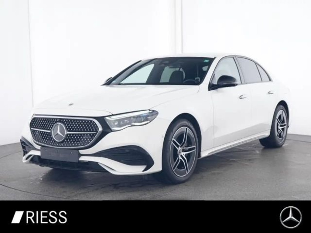 Mercedes-Benz E-Klasse 2024 Hybride Benzine