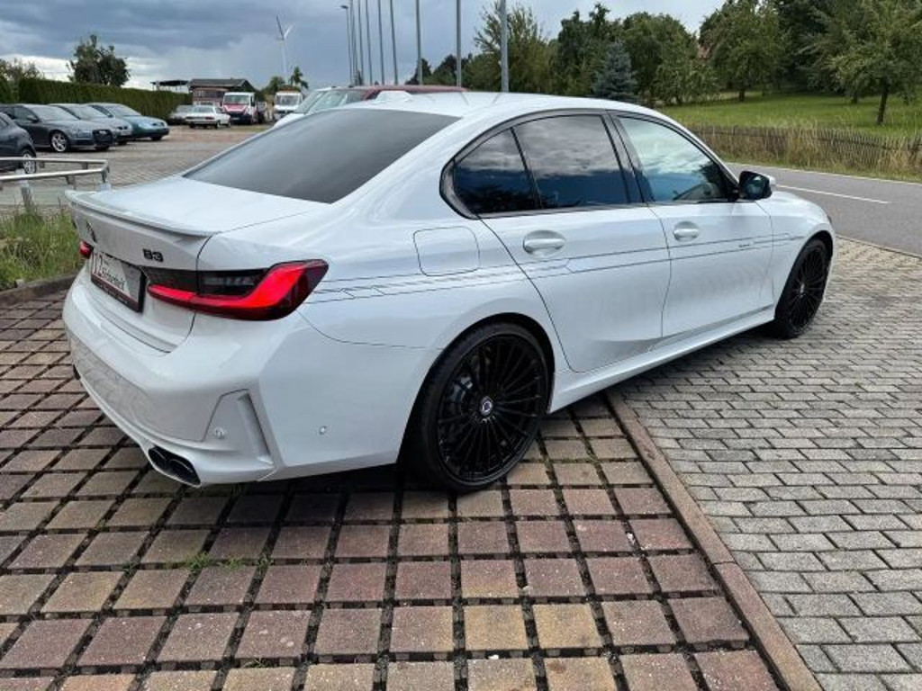 Alpina B3