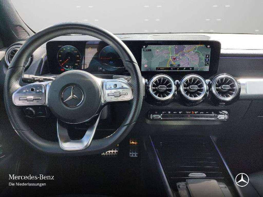 Mercedes-Benz EQB
