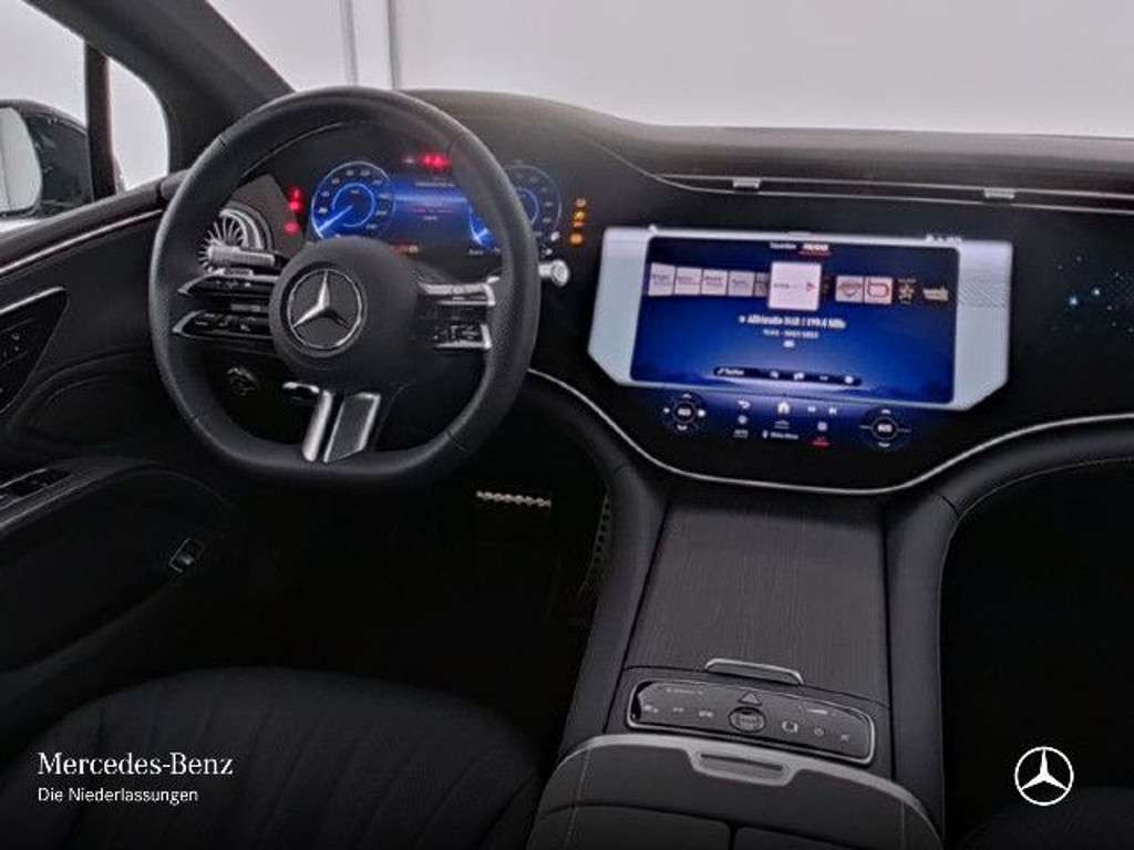 Mercedes-Benz EQS