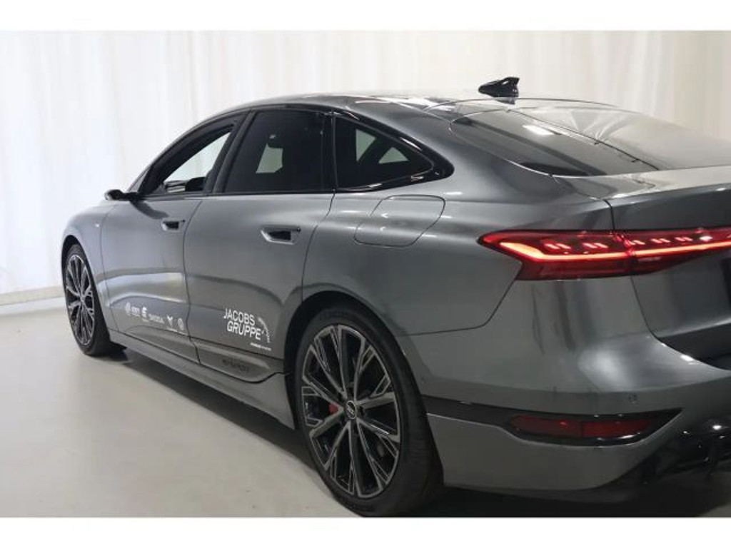 Audi A6 e-tron