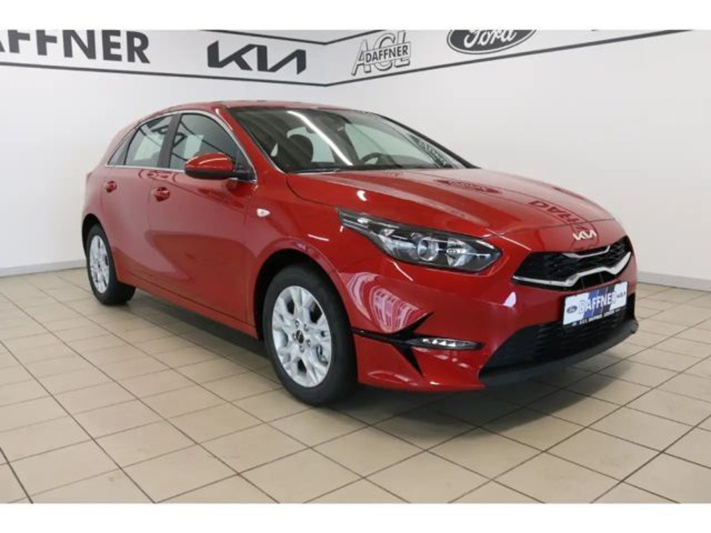 Kia Ceed 2025 Benzine