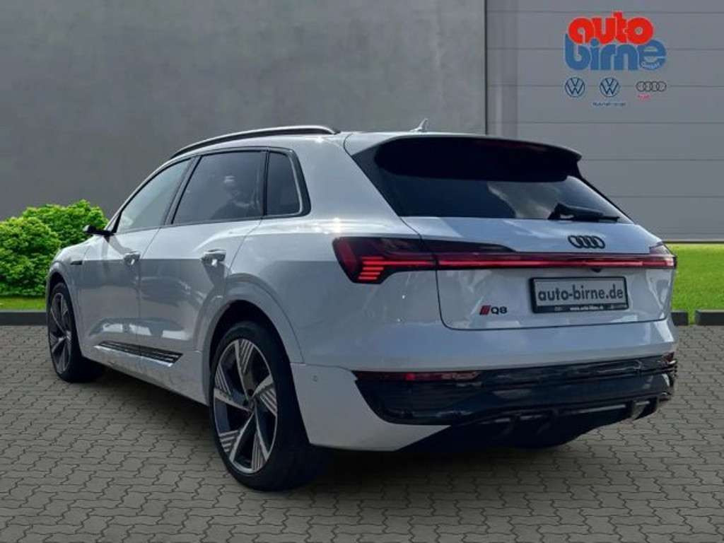 Audi Q8 e-tron