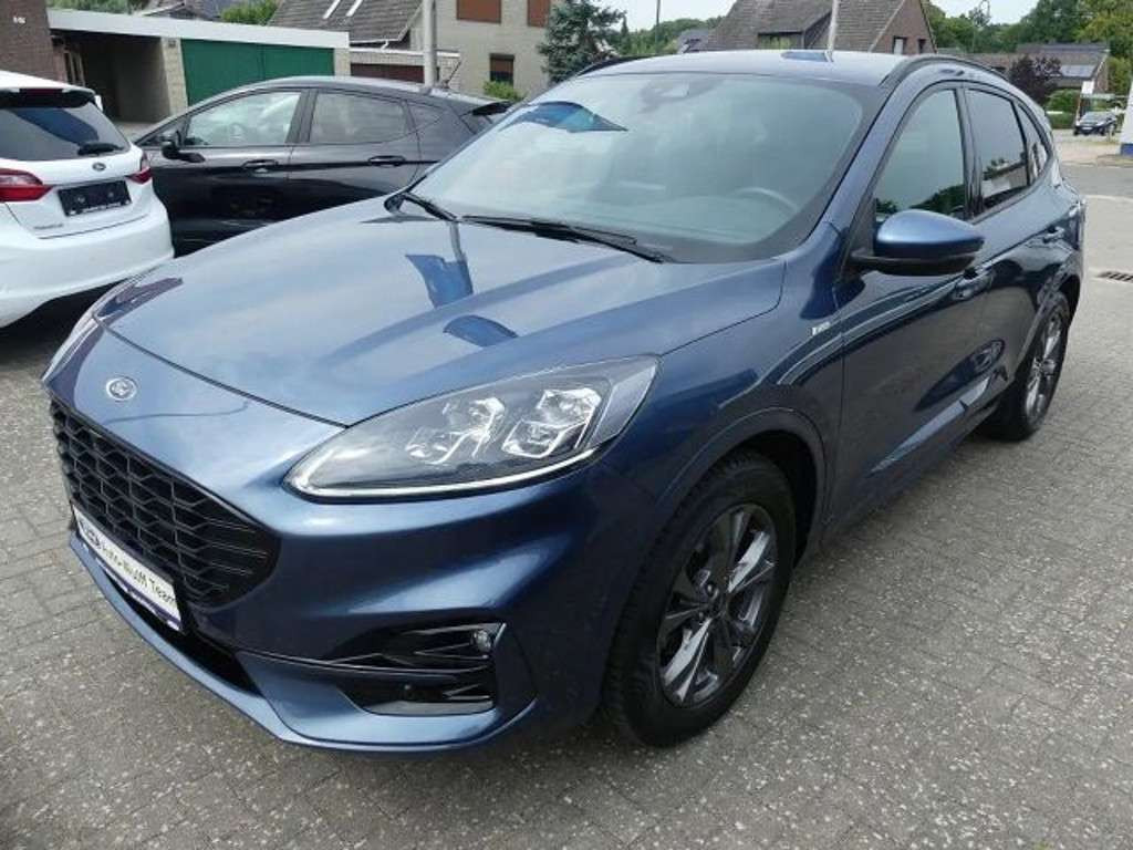 Ford Kuga 2021 Benzine