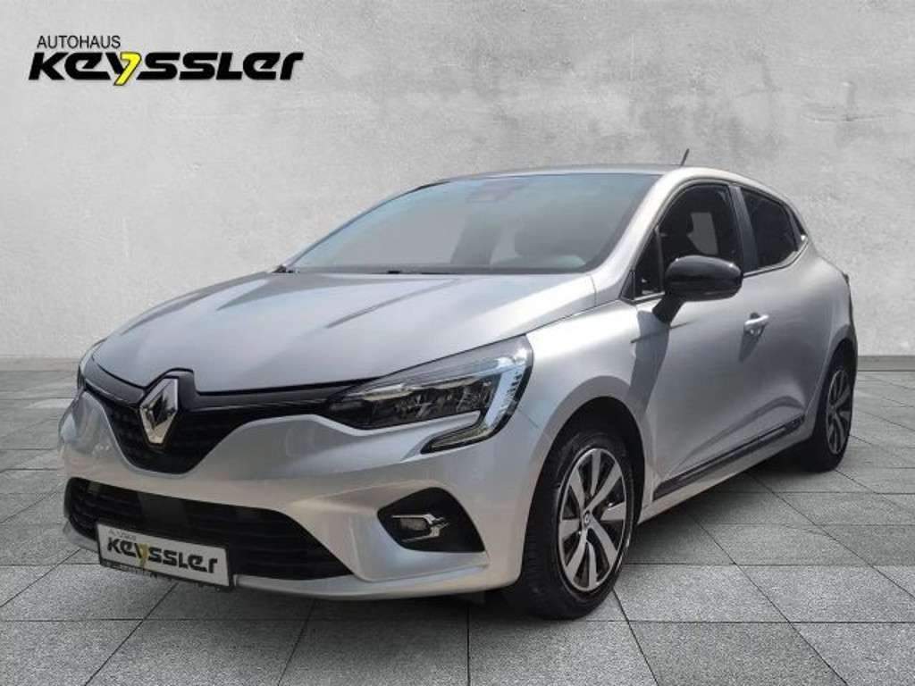 Renault Clio 2023 Benzine