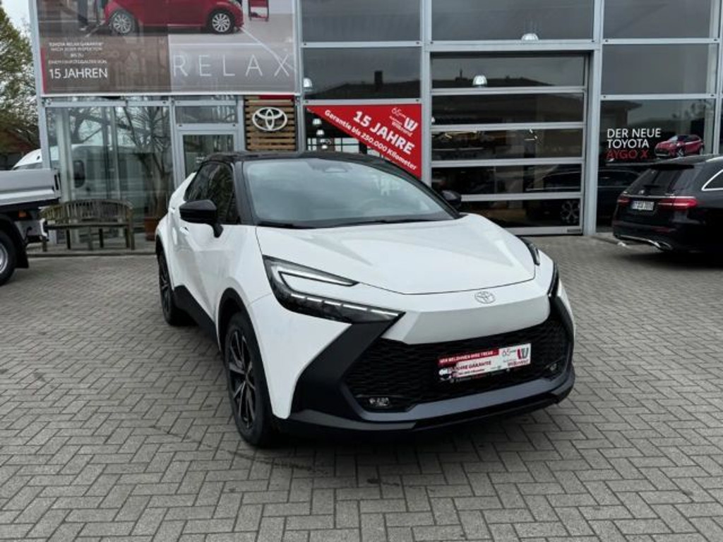 Toyota C-HR 2025 Hybride Benzine