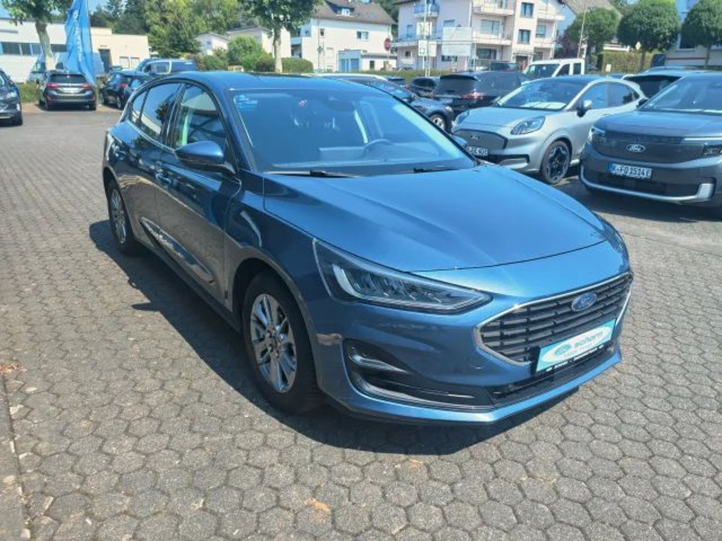 Ford Focus 2023 Hybride Benzine