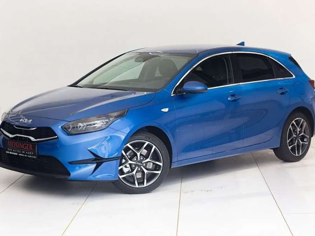 Kia Ceed 2025 Benzine