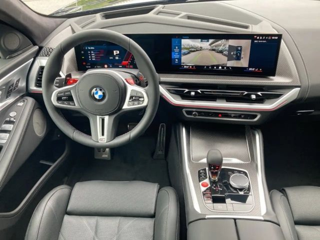 BMW XM