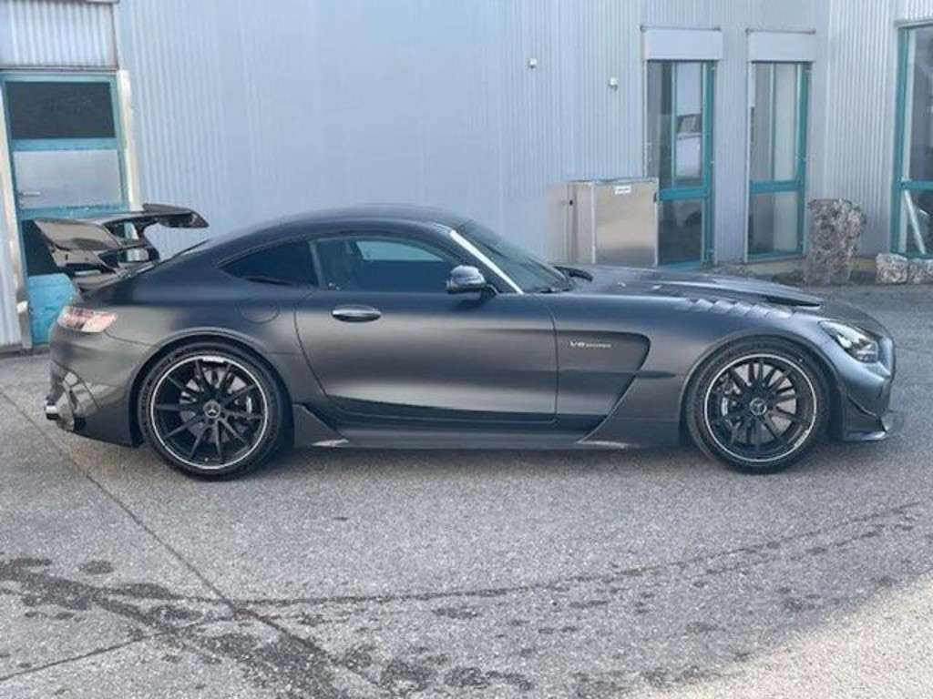 Mercedes-Benz AMG GT