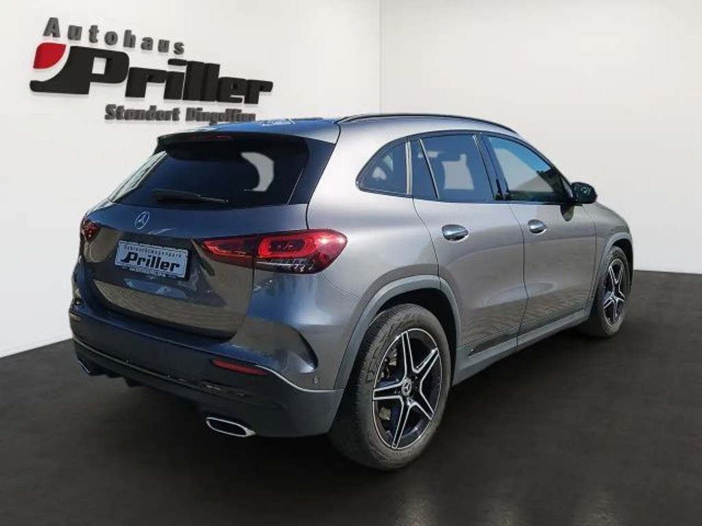 Mercedes-Benz GLA-Klasse
