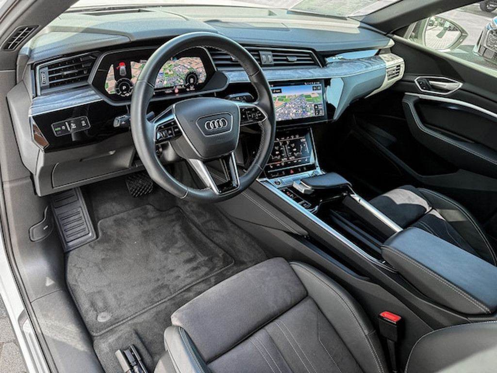 Audi Q8 e-tron