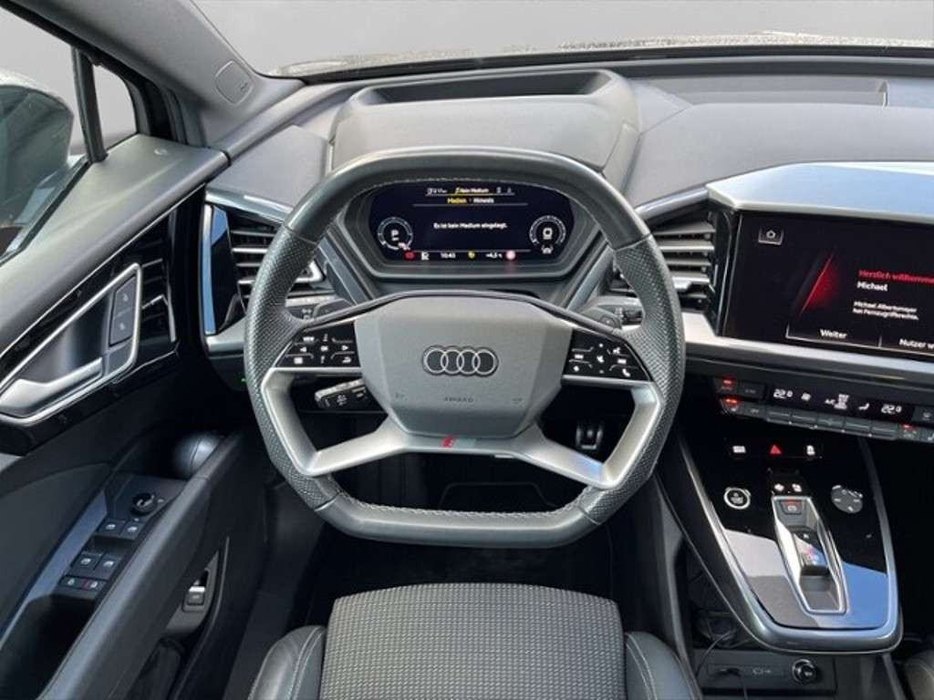 Audi Q4 e-tron