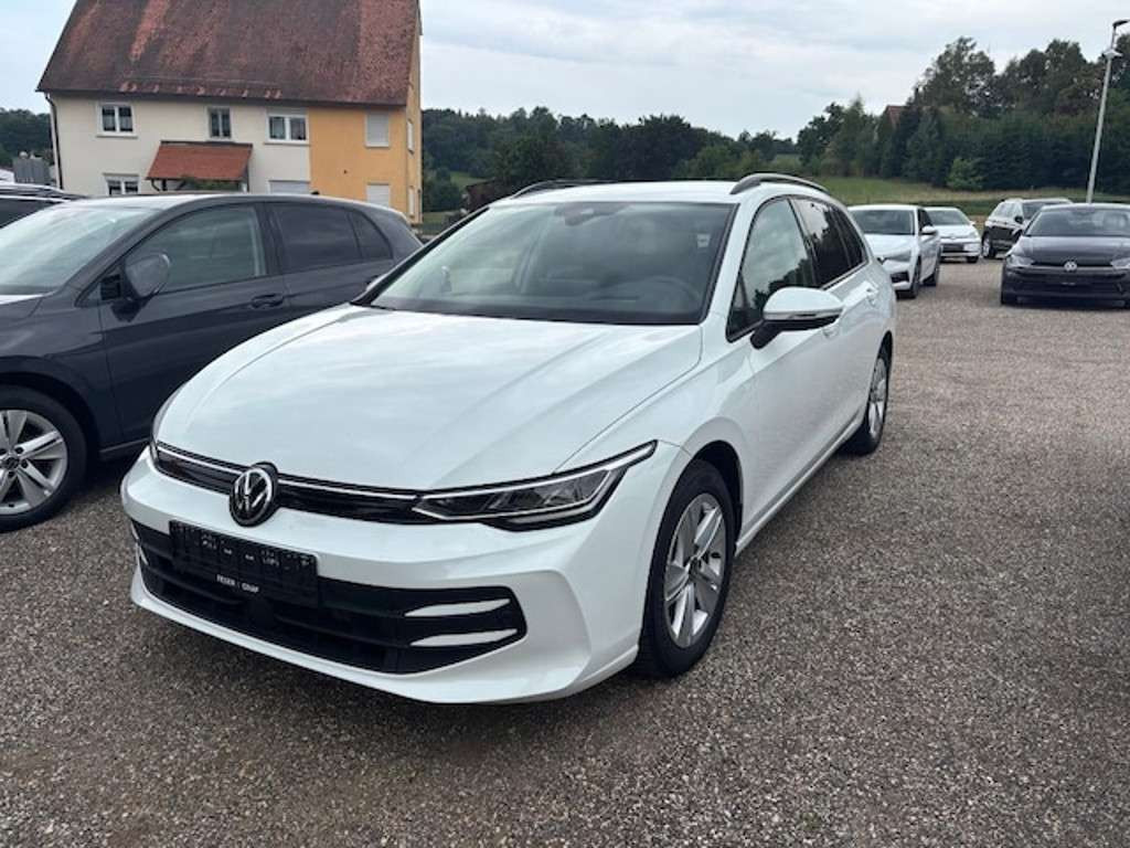 Volkswagen Golf 2024 Benzine