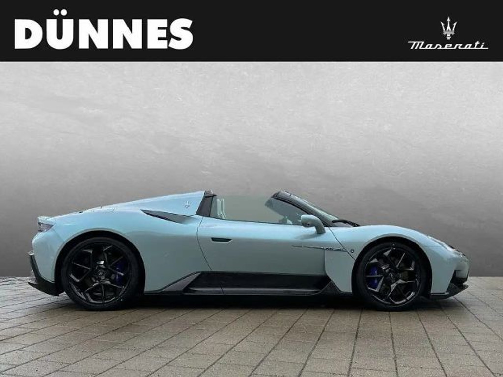 Maserati MC20