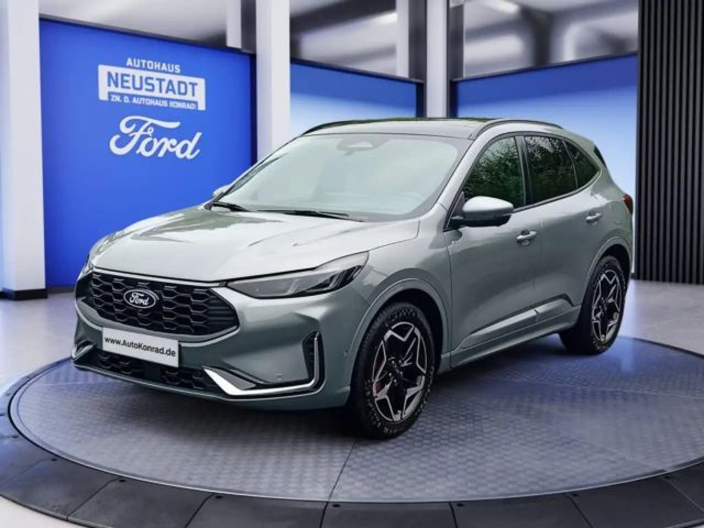 Ford Kuga 2025 Benzine