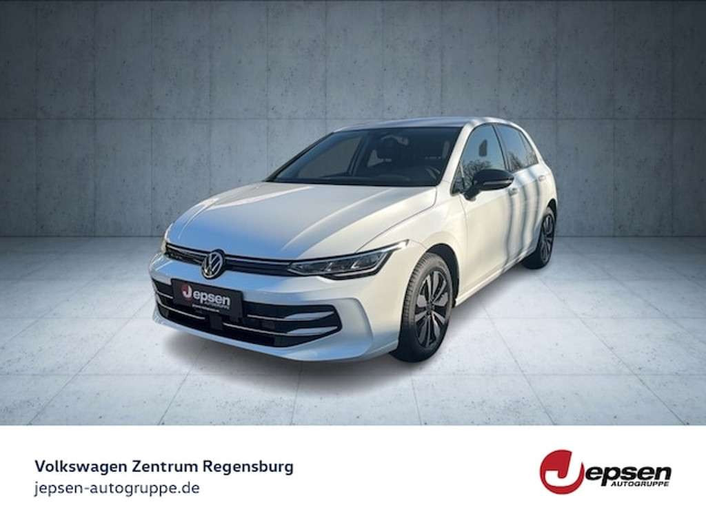 Volkswagen Golf 2025 Benzine