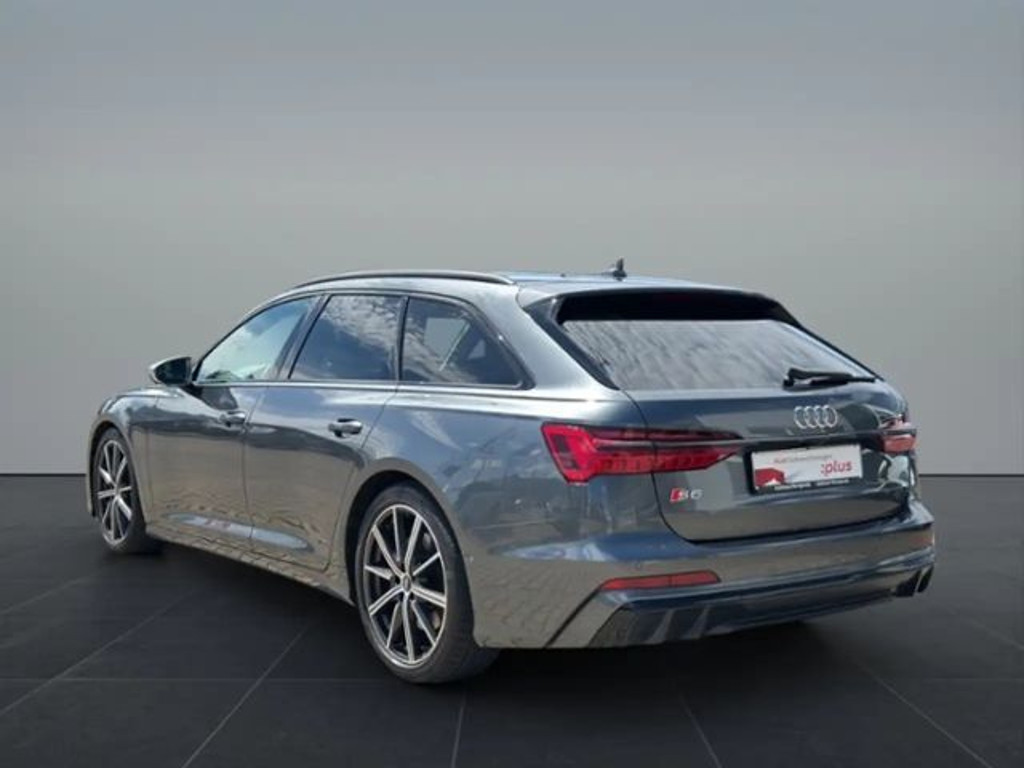 Audi S6