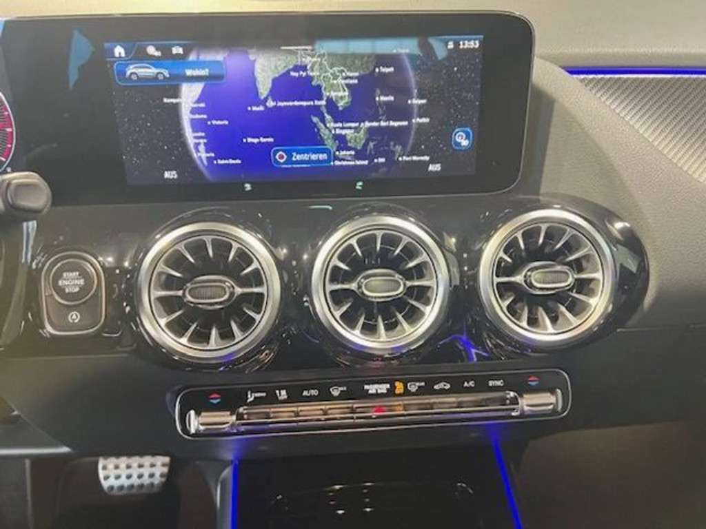 Mercedes-Benz GLA-Klasse