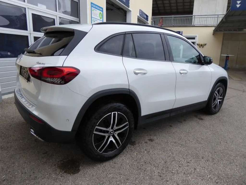 Mercedes-Benz GLA-Klasse