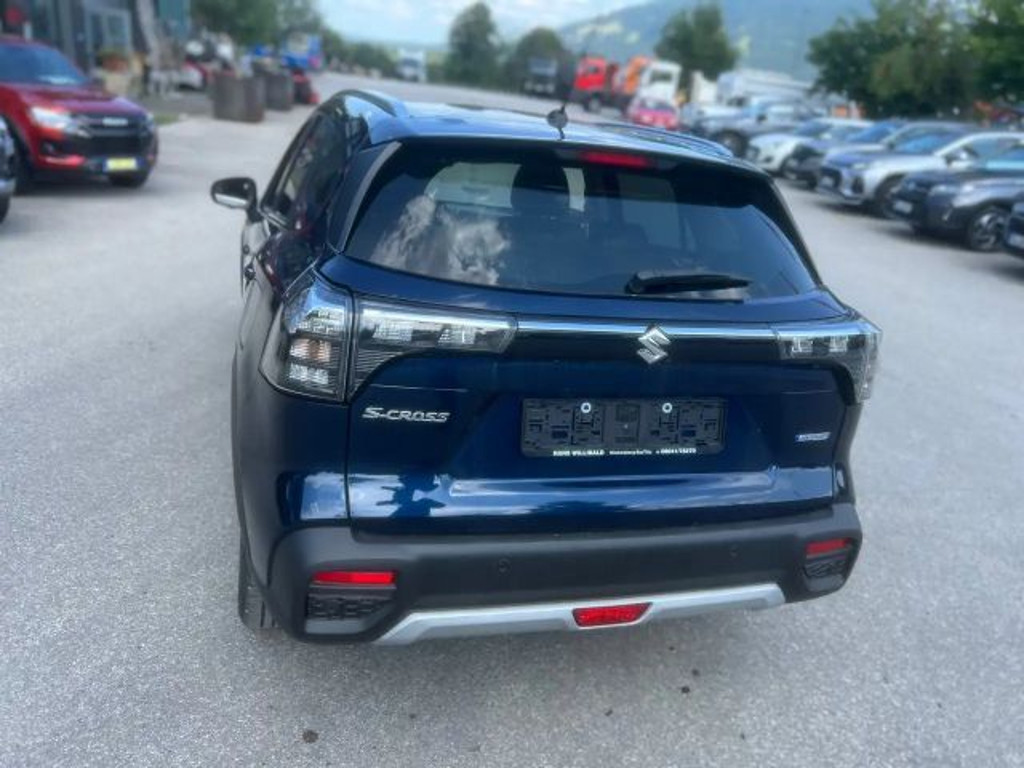 Suzuki S-Cross