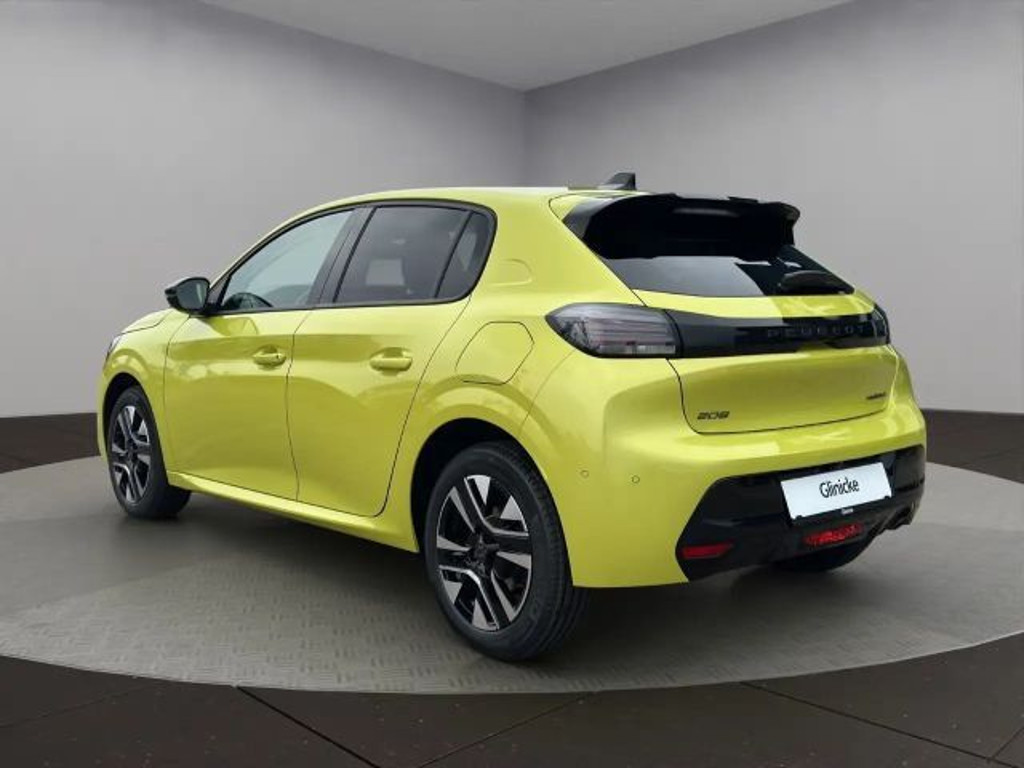 Peugeot e-208