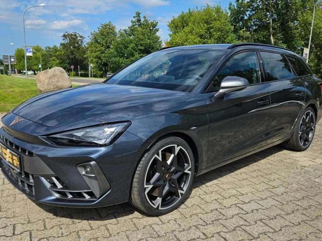 Cupra Leon 2025 Benzine