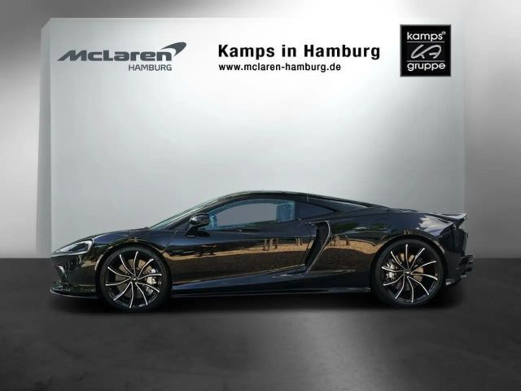 McLaren GT