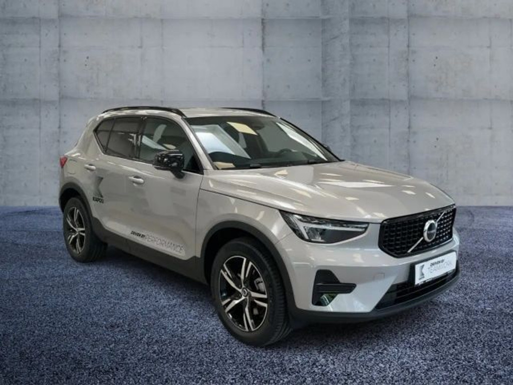 Volvo XC40 2025 Benzine