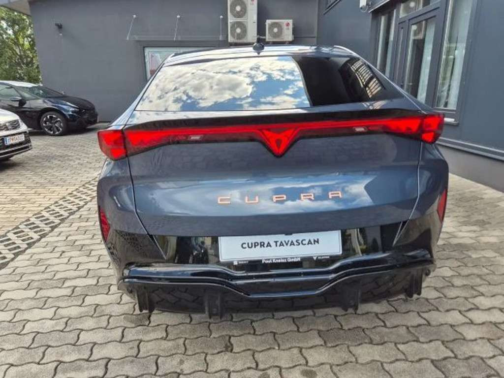 Cupra Tavascan
