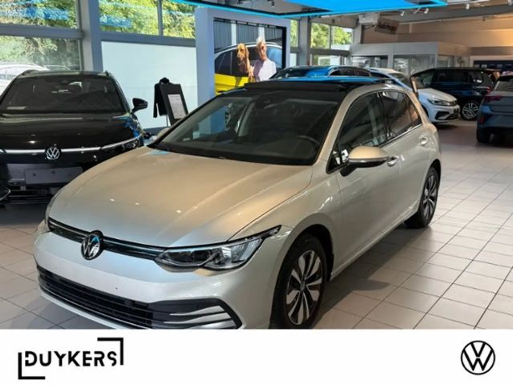 Volkswagen Golf 2024 Benzine