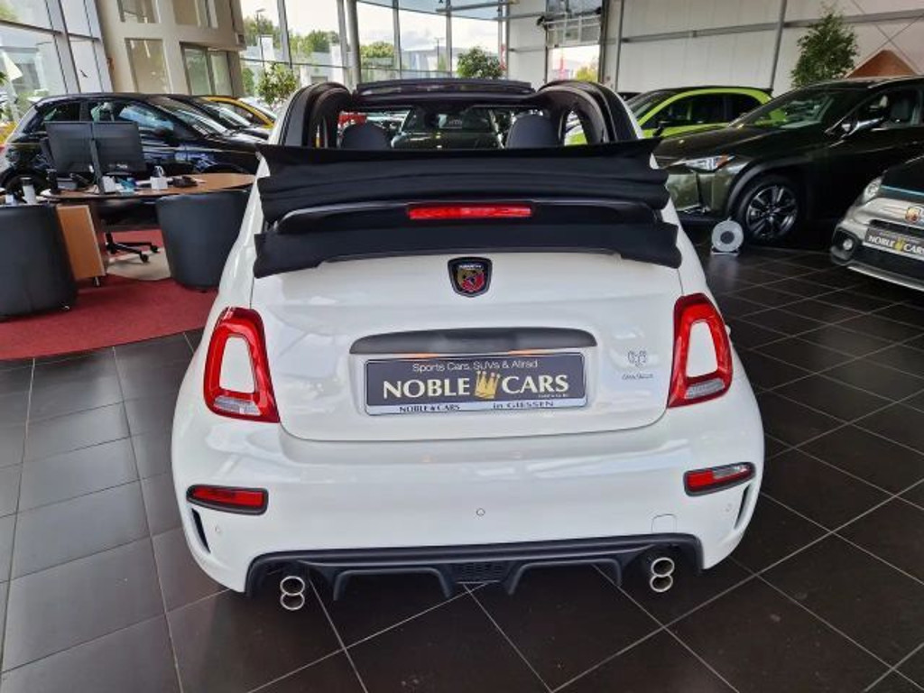 Abarth 695