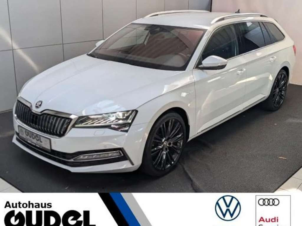 Skoda Superb 2022 Hybride Benzine