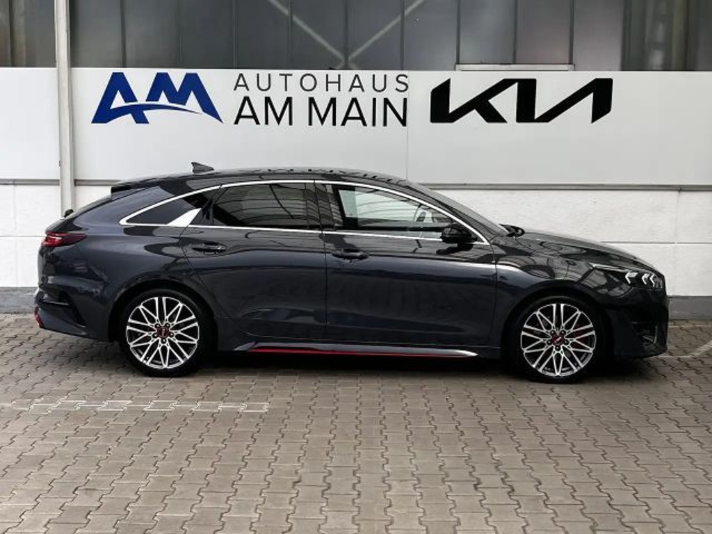 Kia ProCeed