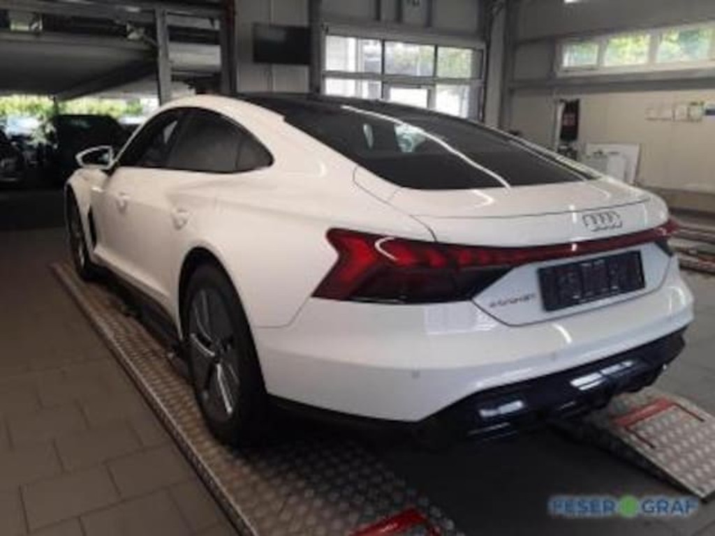 Audi e-tron GT