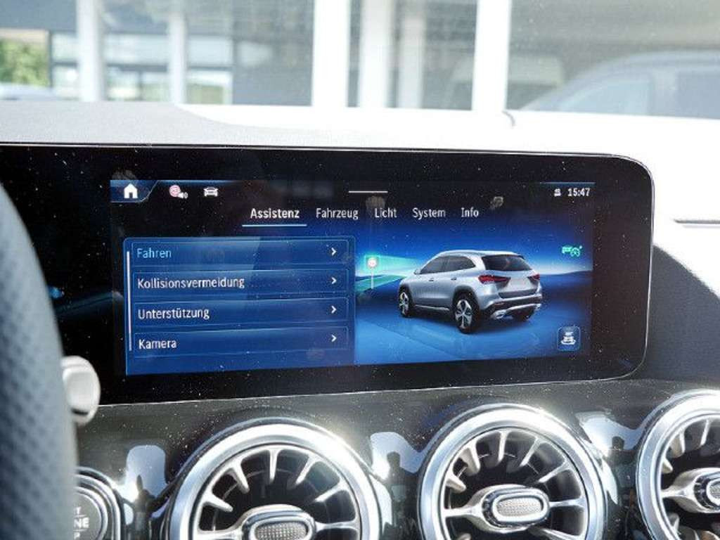 Mercedes-Benz GLA-Klasse