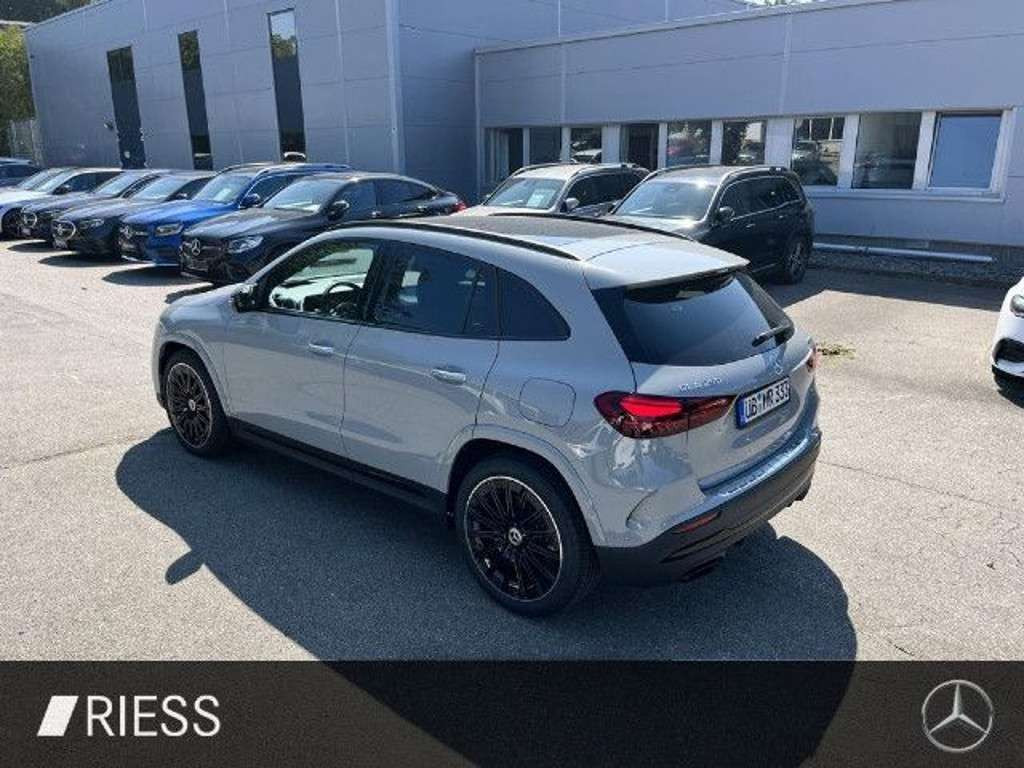 Mercedes-Benz GLA-Klasse