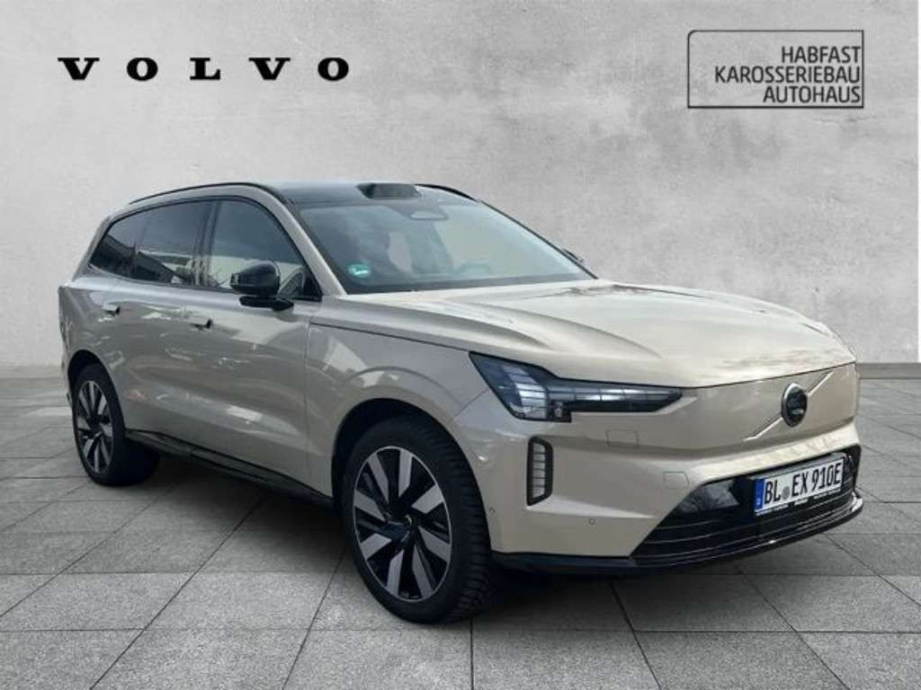 Volvo EX90