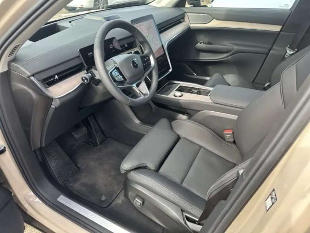 Volvo EX90