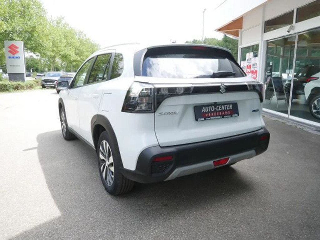 Suzuki S-Cross