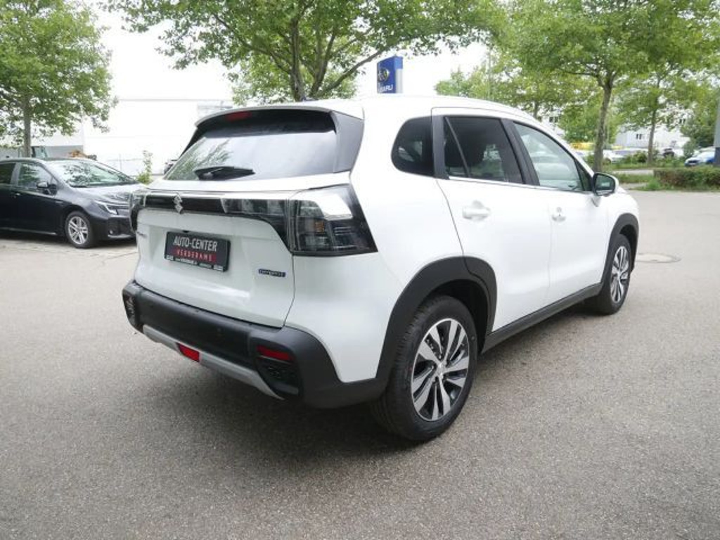 Suzuki S-Cross