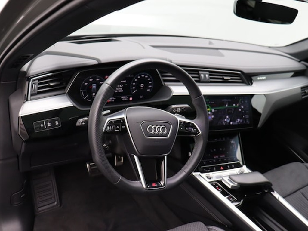 Audi Q8 e-tron