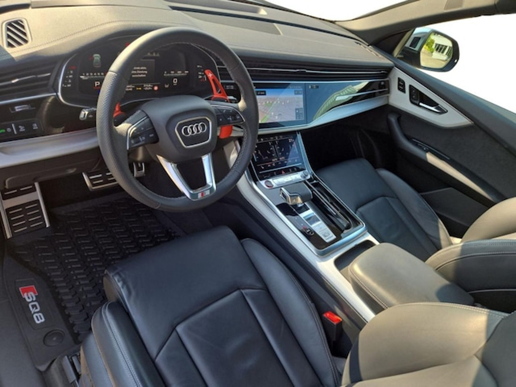Audi SQ8